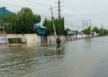 झापामा भारी वर्षा: अनारमनी, चन्द्रगढी र केचनामा २४ घण्टामा १२९ मिमी पानी, बाढी जोखिम बढ्यो