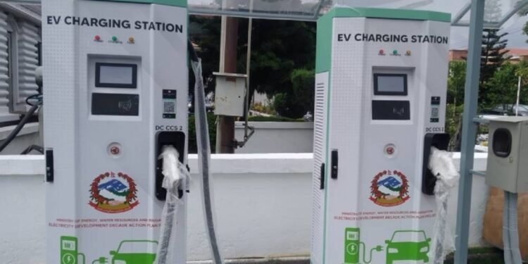 राष्ट्रिय राजमार्गमा ४२४ चार्जिङ स्टेशन निर्माण गर्ने सरकारको गुरुयोजना