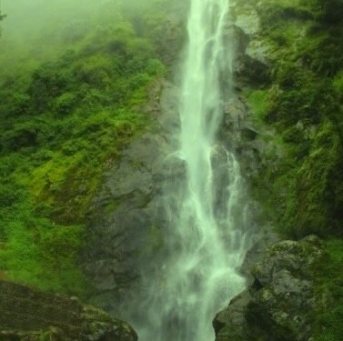 आकर्षक पर्यटकीय गन्तव्य बन्दै खार्तम्छाको ‘छाँगे झरना’