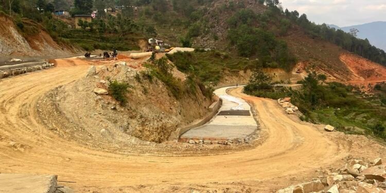 विश्व बैंकको अनुदान प्राप्त सडक स्तरोन्नतिमा ढिलाइ