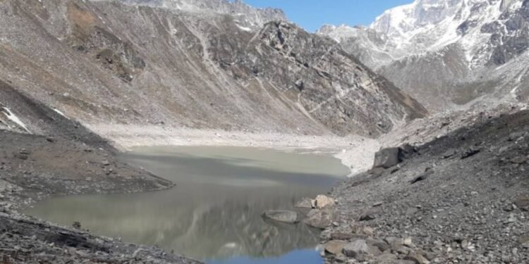 साना हिमतालका ठूला त्रास, जोखिम घटाउन लगानी अभाव