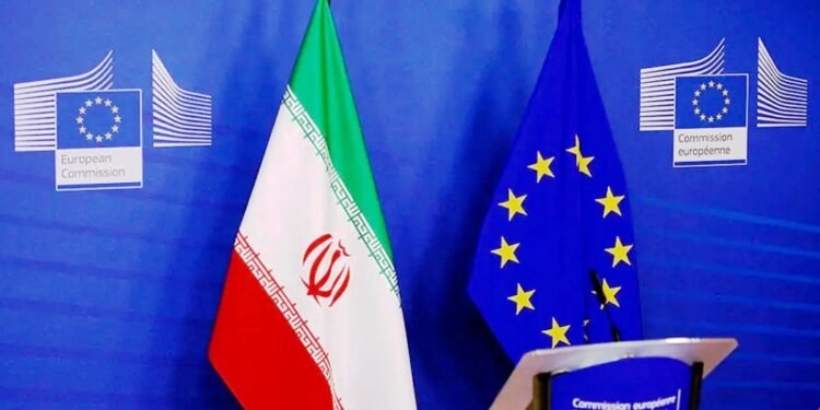 युरोपेली र इरानी कूटनीतिज्ञबीच प्रतिबन्ध समयसीमा अघि अन्तिम समयमा आणविक वार्ता