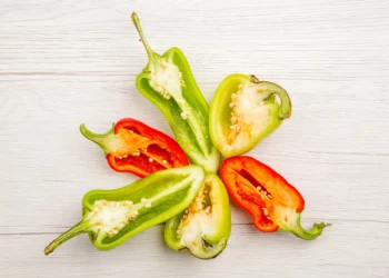 मानिसलाई पिरो किन स्वाद लाग्छ ?