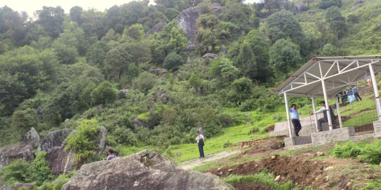 भोजपुरको ‘किरातेश्वर ढुङ्गे बगैँचा’ पर्यटकको आकर्षणको केन्द्र बन्दै