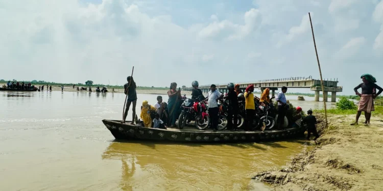 चौध वर्षमा पनि बनेन कमलामा पुल