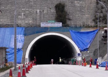 नागढुङ्गा सुरुङमार्गमा यात्रागर्दा कति लाग्नेछ शुल्क? यस्तो छ सरकारले तोकेको दस्तुर