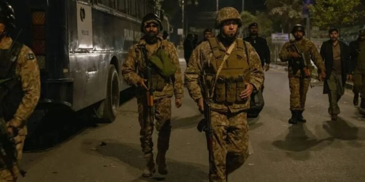 पाकिस्तानी सेनाले मारयो २ दिनमै ४७ बलुचिस्तानी बिद्रोही, लाखौंको हतियार बरामद