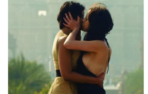 बलिउडका ती ८ बोल्ड फिल्म, जसलाई सेन्सर बोर्डले लगायाे भारतमा प्रतिबन्ध