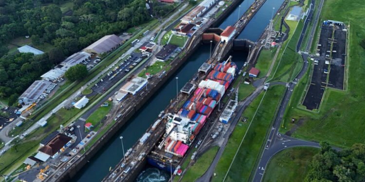 ट्रम्पको कर नीतिपछि पनि अझै घटेन पानामा नहरको ट्राफिक