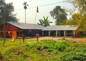 पुल नहुँदा ‘मेची पारि’को विद्यालयमा पठनपाठन ठप्प