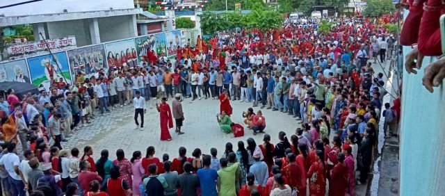गौरा खेलमा रमाउँदै सुदूरका गाउँबस्ती