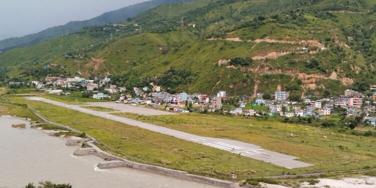 सुनसान छ रामेछाप विमानस्थल