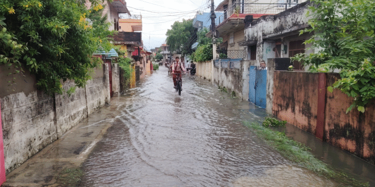 भैरहवामा भारी वर्षाले जनजीवन प्रभावित