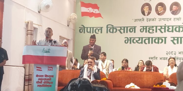 नेतृत्व किसानको हितमा केन्द्रिकृत हुनुपर्छ : महामन्त्री थापा