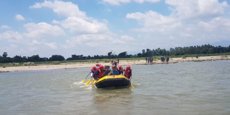 आलेख : बिरानो बन्यो मेची पारिको नेपाल