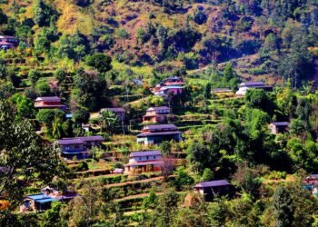 सुनसान ‘कर्लिम गाउँ’