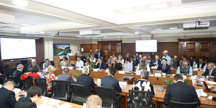 मितव्ययिताका माध्यमबाट पुनःनिर्माण अघि बढाइने