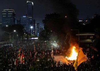 इन्डोनेसियाको मकास्सरमा हिंसात्मक प्रदर्शनः चार जनाको मृत्यु
