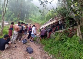 गोरखामा रात्रिबस दुर्घटना हुँदा २१ जना घाइते