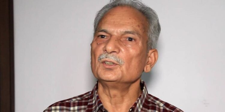 आवधिक निर्वाचन तोकिएकै मितिमा हुनुपर्छ : बाबुराम भट्टराई