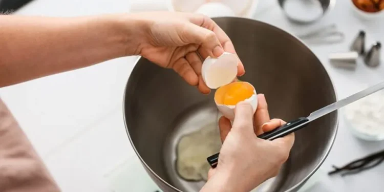 अण्डा पकाउने गलत तरिकाले शरीरमा गम्भीर असर पर्ने विज्ञको चेतावनी