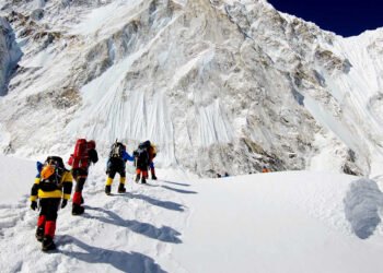 हिमाल आरोहणबाट ६४ करोड बढी राजस्व सङ्कलन