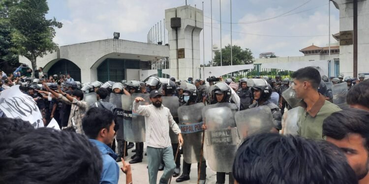 माइतीघर-बानेश्वर-तीनकुने-शंखमुल क्षेत्रमा राति १० बजेसम्मका लागि कर्फ्यू