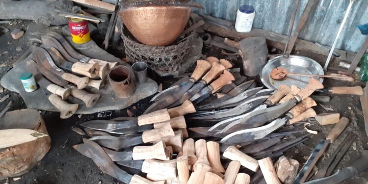 ‘भोजपुरे खुकुरी’ को माग उच्च : बनाउन कालीगढको चरम अभाव