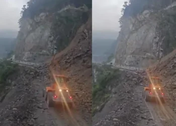 मुग्लिन नारायणगढ सडकको पहिरो हटाउने कार्य शुरु