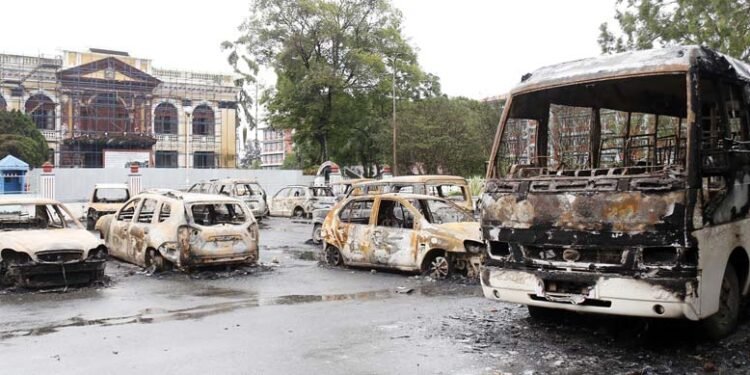 सिंहदरबारमा जले ४४१ गाडी र ६०१ मोटरसाइकल