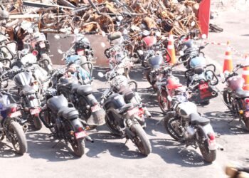 ध्वनि प्रदूषण नियन्त्रण गर्न ट्राफिक प्रहरीको विशेष अभियान सुरु
