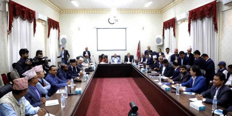 निर्वाचन आयोग र राजनीतिक दलबीच छलफल