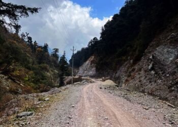 एक दशकमा पनि पूरा भएन १३ किलोमिटर सडक