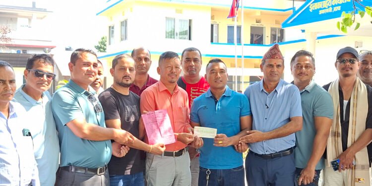 प्रहरी कार्यालय पुनर्निर्माण गर्न १० लाख सहयोग