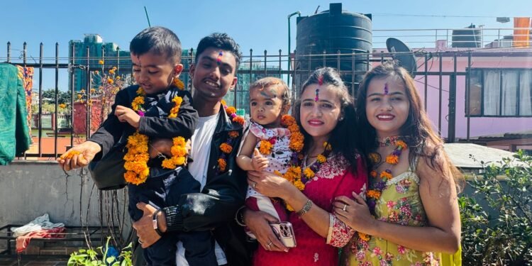 तिहारको मुख्य दिन आज भाइटीका लगाइदै