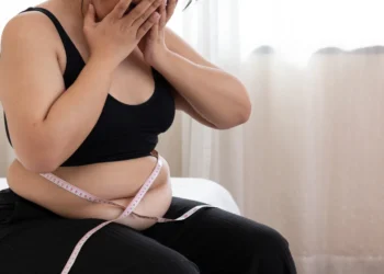 यी ५ खानेकुरा र बानी आजै त्याग्नुहाेस,नत्र भइएला  मोटोपनाको सिकार