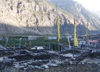कम्ती रोमाञ्चक छैनन् मार्फा गल्ली, पर्यटकको भीडले भरियो गाउँ