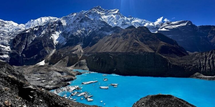 अलौकिक ‘पञ्चकुण्ड हिमताल’