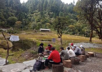 पूर्वाधार विस्तारसँगै प्रसिद्ध हम्पाल लेकमा पर्यटकको आगमन बढ्यो