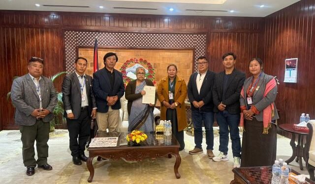 उपल्लो मुस्ताङमा कायम निषेध फुकुवा गर्न प्रधानमन्त्रीसँग मुस्ताङका जनप्रतिनिधिको माग