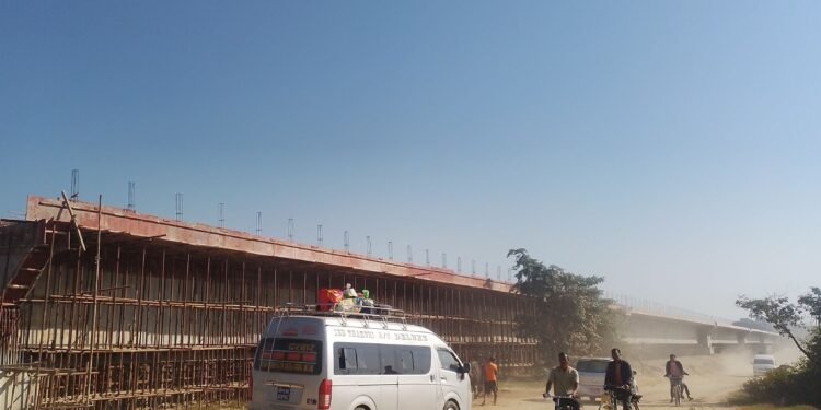 हुलाकी सडक पूर्वपश्चिम राजमार्गको विकल्प बन्दै