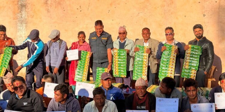 कैदीबन्दीलाई अगरबत्ती उत्पादनसम्बन्धी तालिम