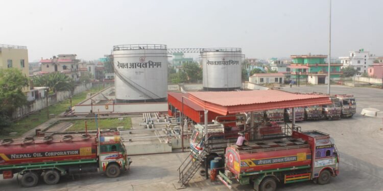 घनाबस्तीमा निगमको डिपो, स्थानीयद्वारा तत्काल स्थानान्तरणको माग