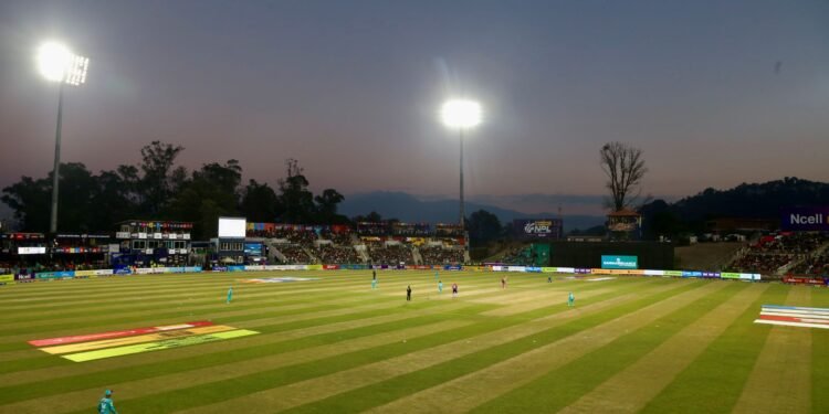 कप्तानद्वय केसी र साह भन्छन्- पहिलो पटक नेपालमा फ्लड लाइटमा खेल्न पाउँदा खुसी लागेको छ