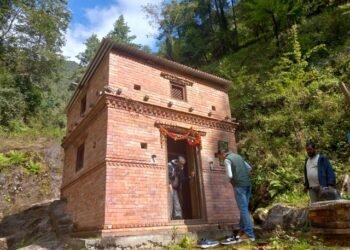 पुनःनिर्माण सुरु भएको तीन वर्षसम्म अलपत्र बालेश्वरी मन्दिर