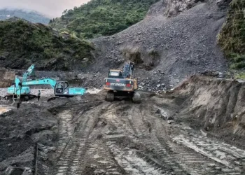 तीन दिनदेखि अवरुद्ध बिपी राजमार्ग सञ्चालन