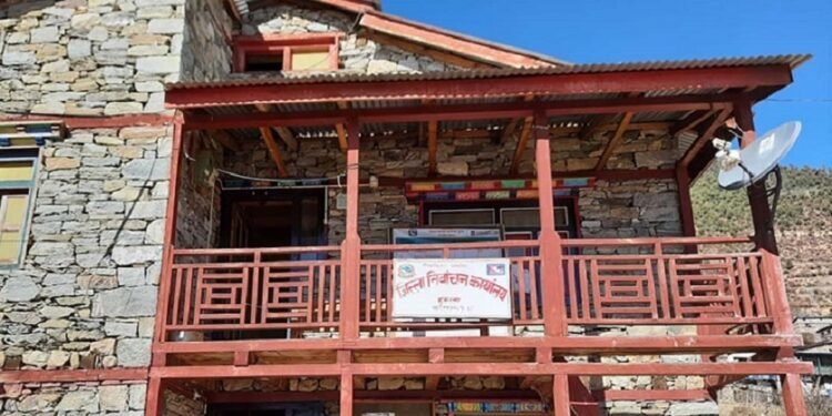 हुम्ला निर्वाचन कार्यालद्वारा मतदान केन्द्रबारे छलफल