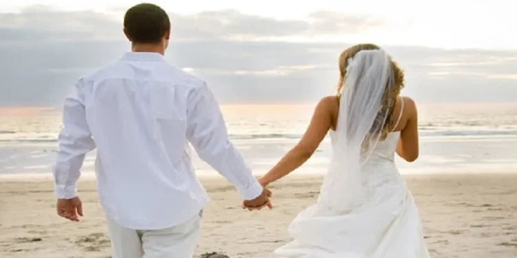 महिलाले सधैँ गोप्य राख्छन् यी कुरा