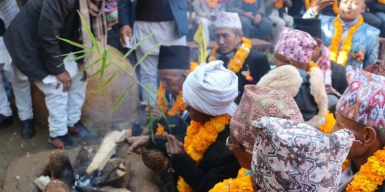 राष्ट्रिय महाधिवेशनका लागि दुमी किरात राईहरु खोटाङको खार्मीमा