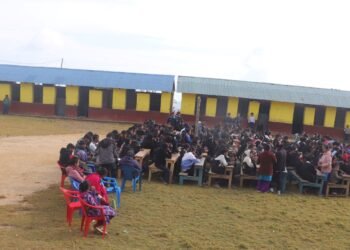 पौवादुङमामा विद्यालय छाडेका बालबालिकाको खोजी अभियान